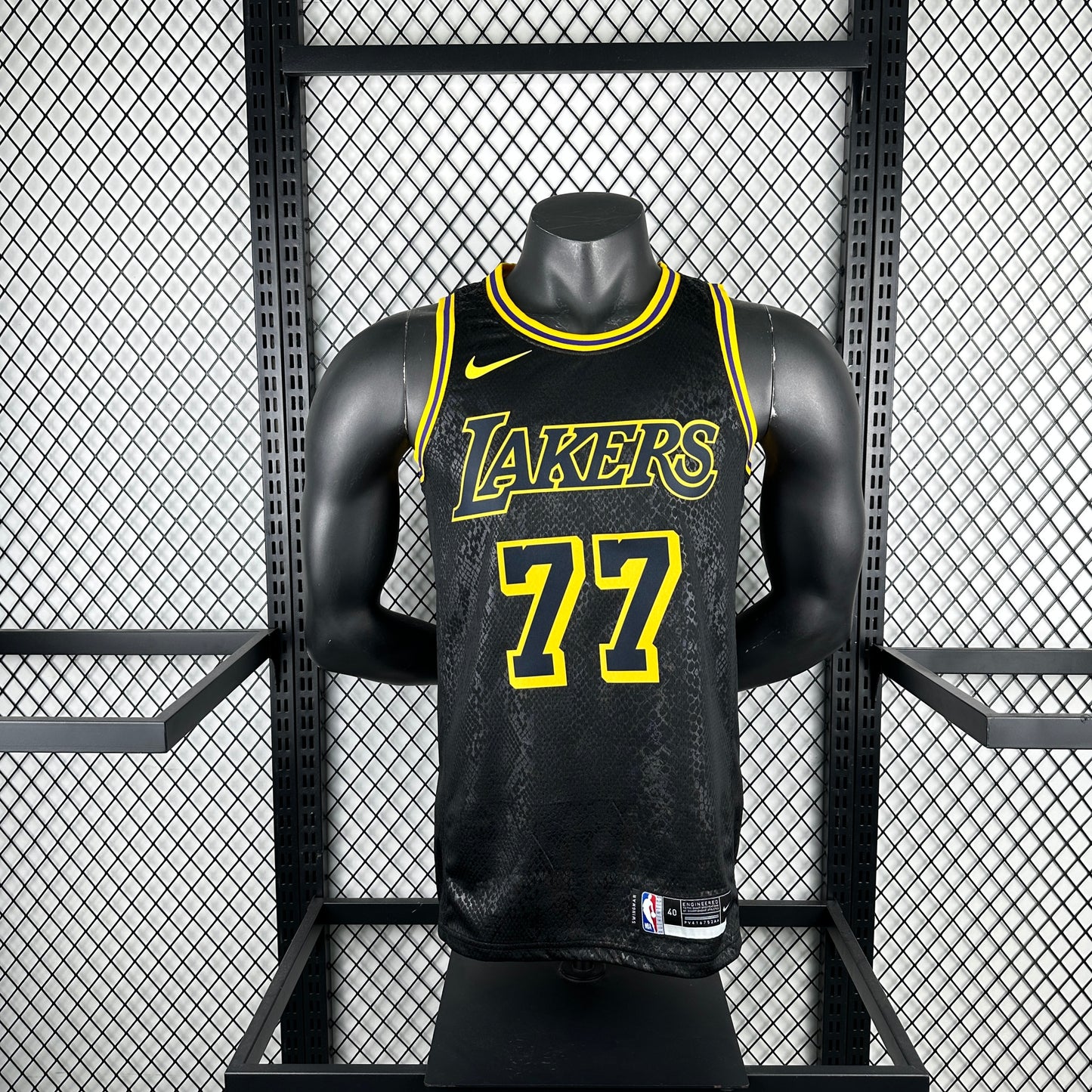 25 Lakers Jersey