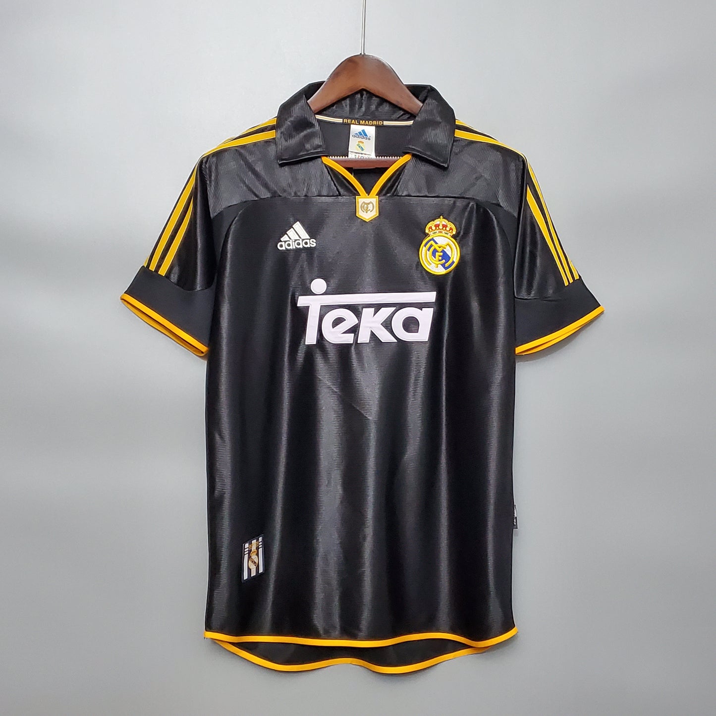 98/99 Real Madrid Away Retro Jersey