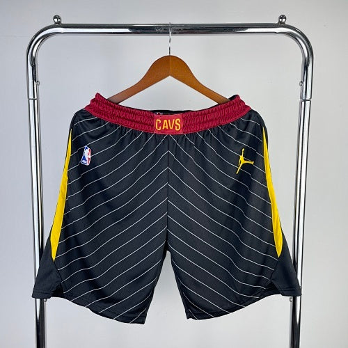 21st season Cavaliers Flyers limited shorts