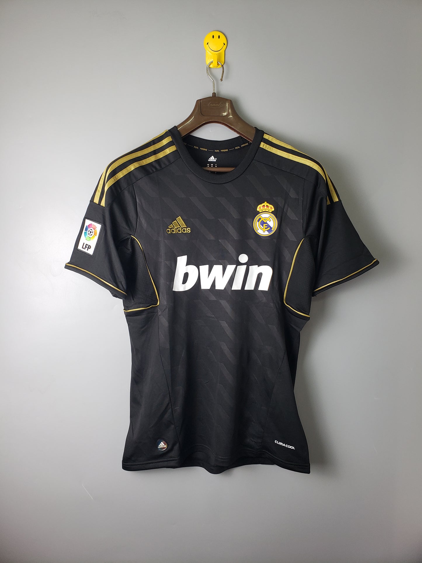 12/13 Real Madrid black Retro Jersey