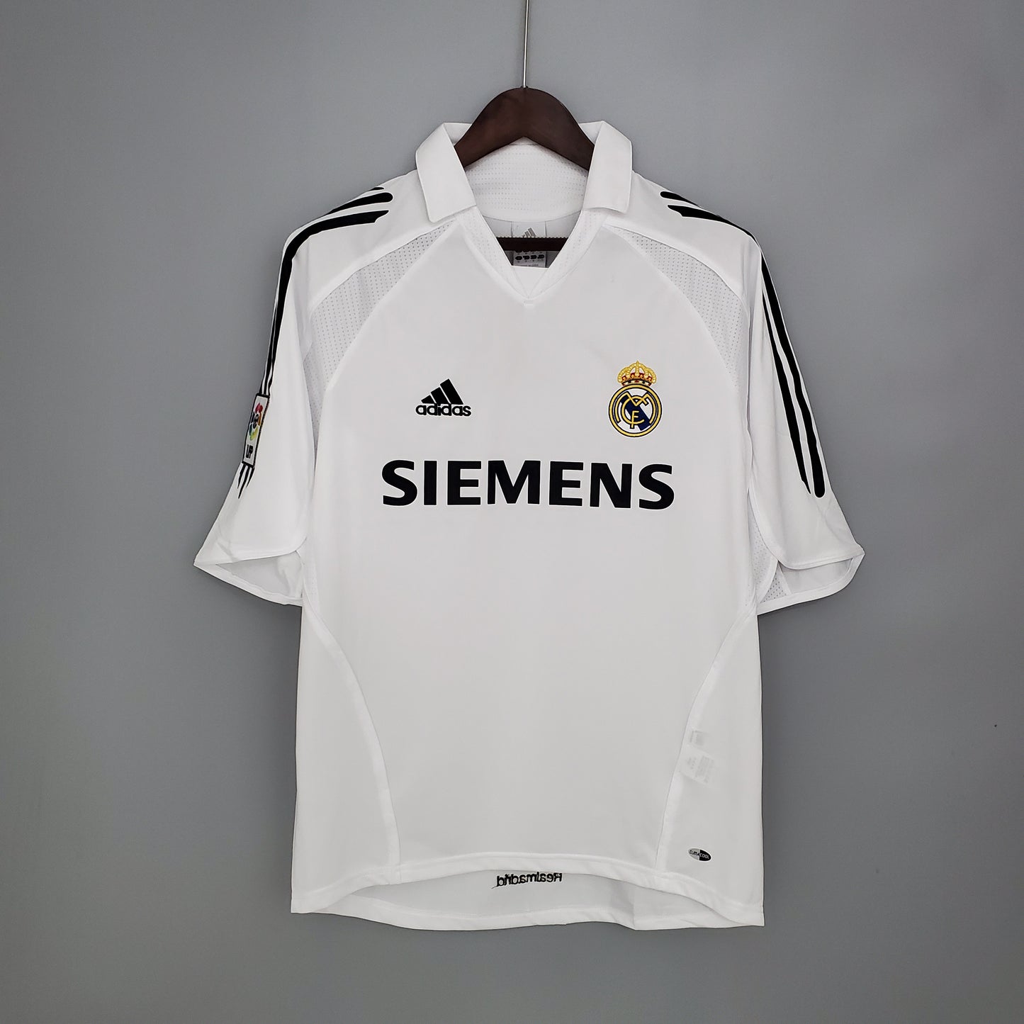 05/06 Real Madrid Home Retro Jersey