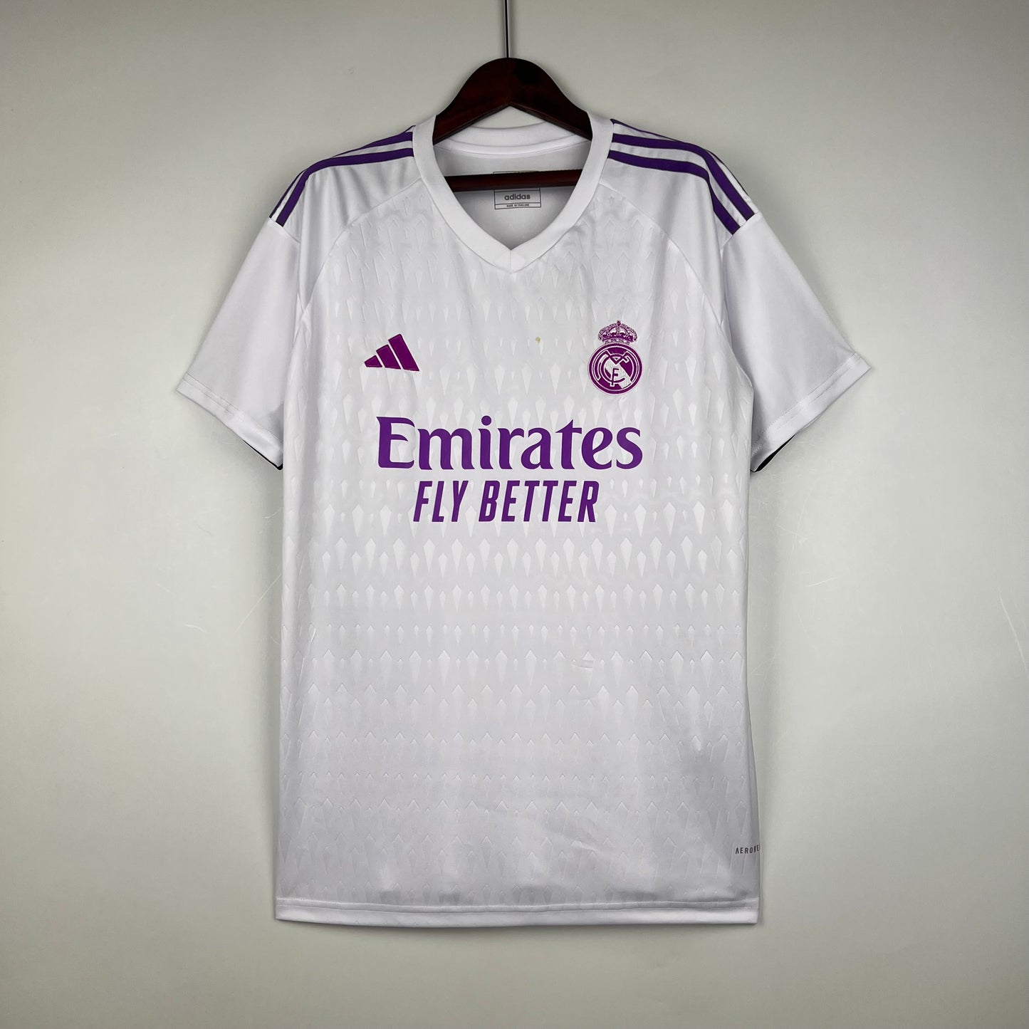 23/24 Real Madrid White Goalkeeper Jersey