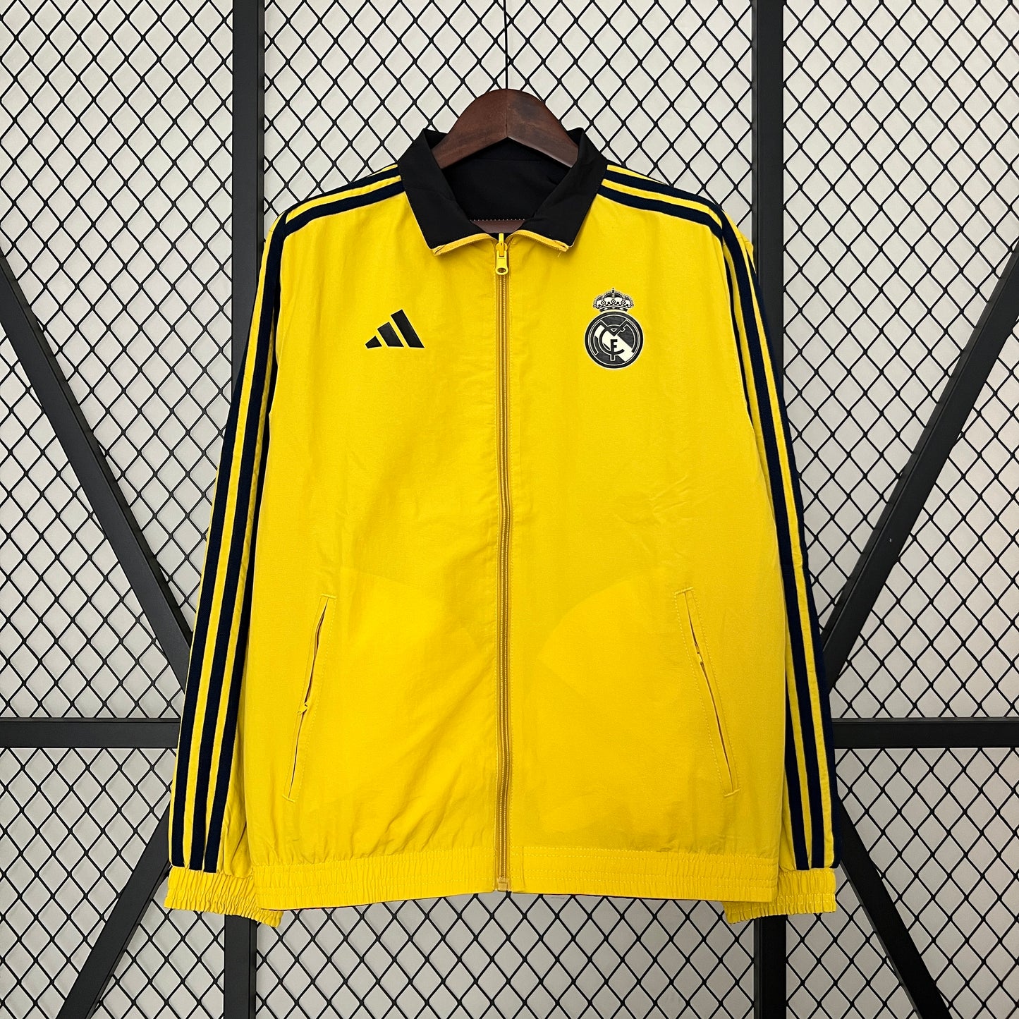24/25 Real Madrid trench coat reversible