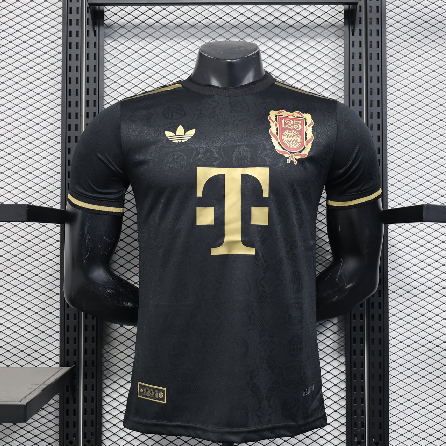 Bayern Munich Black 125th anniversary Kit