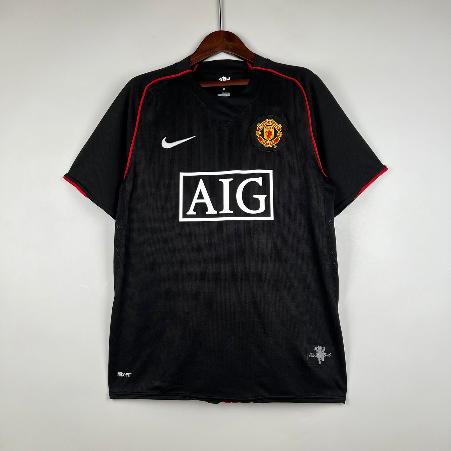 07/08 Manchester United Black Away Retro Jersey