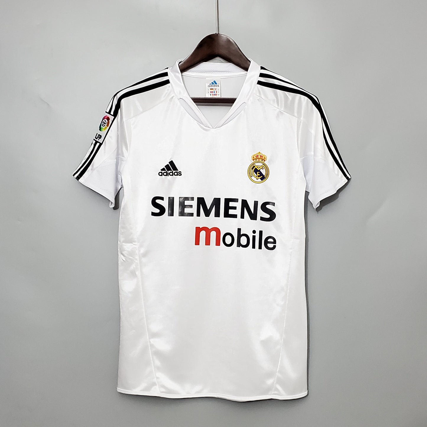 04/05 Real Madrid Home Retro Jersey