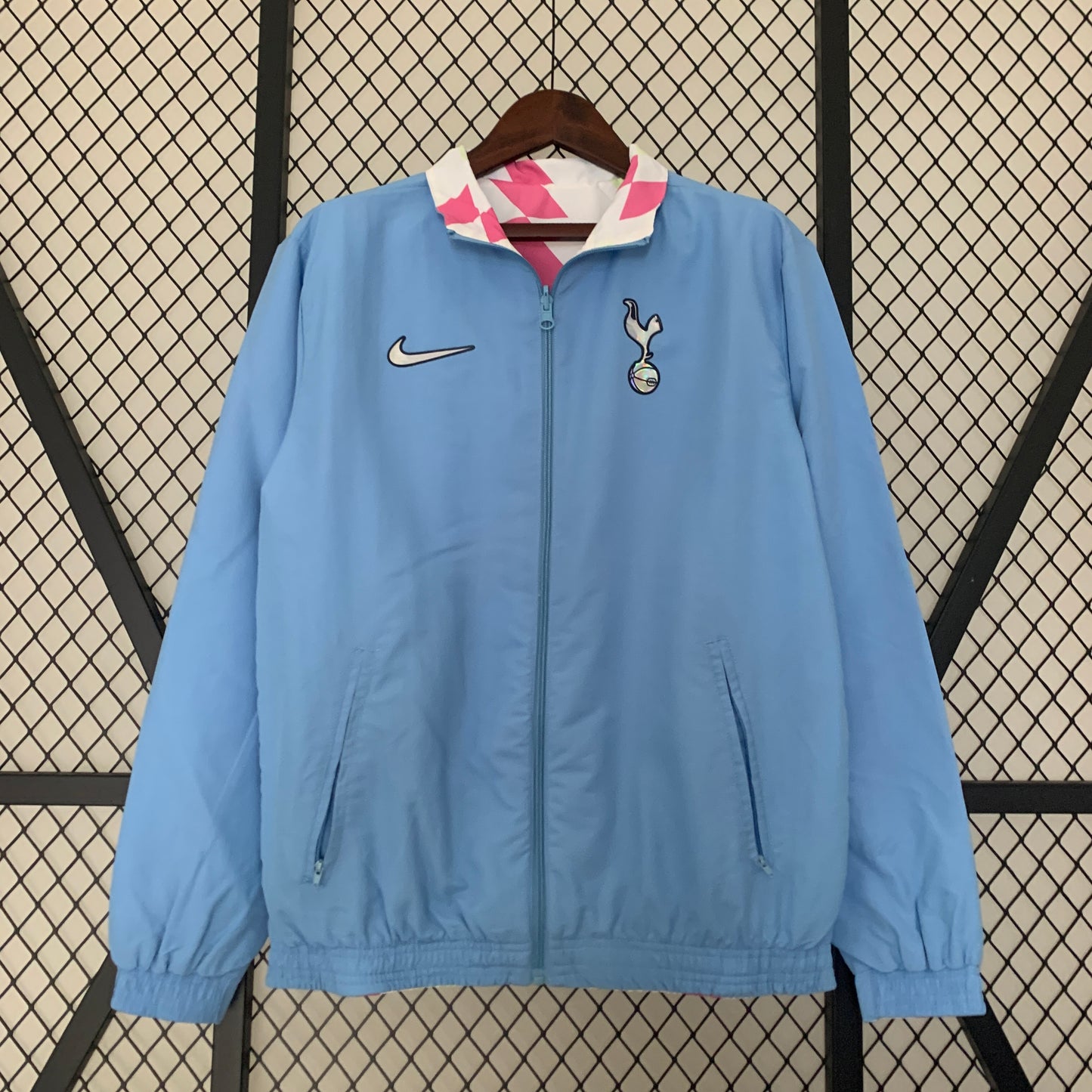 Tottenham Reversible Windbreaker