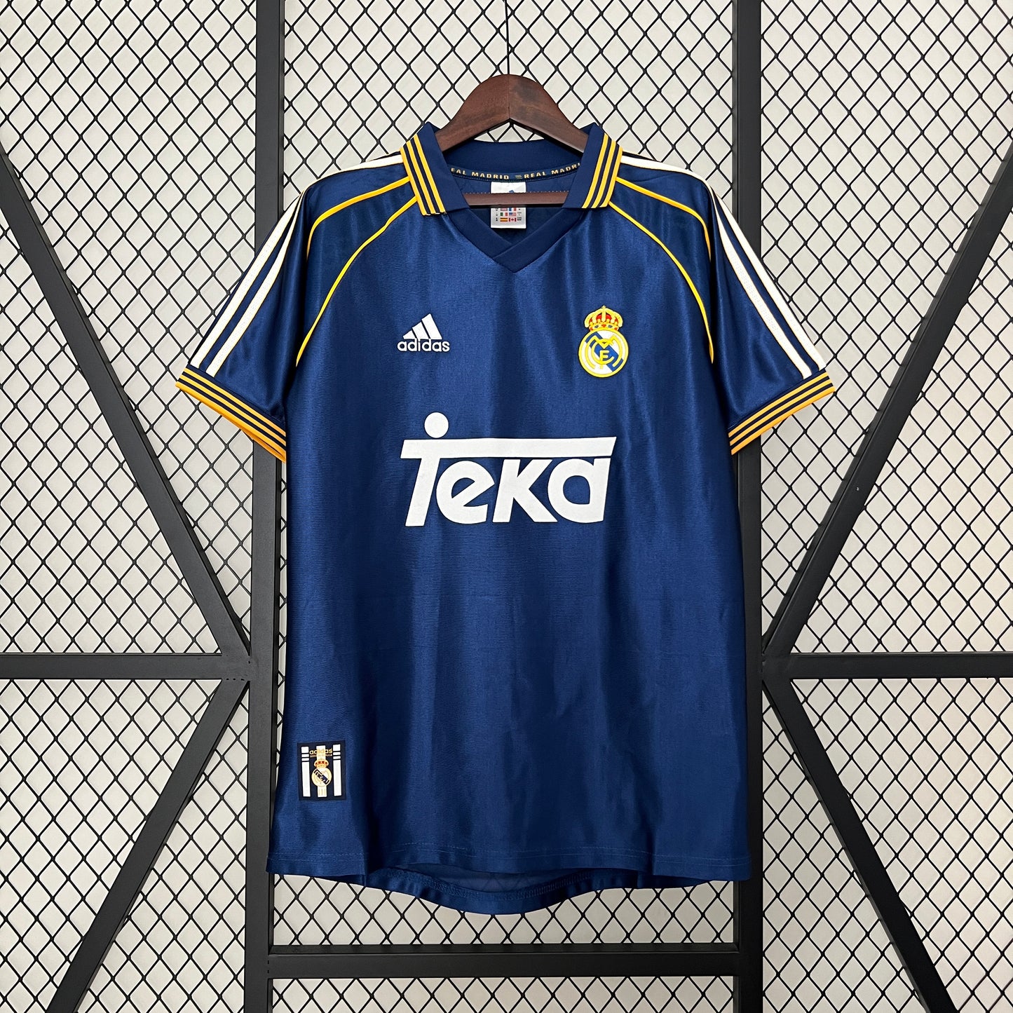 98/99 Real Madrid Third Away Retro Jersey