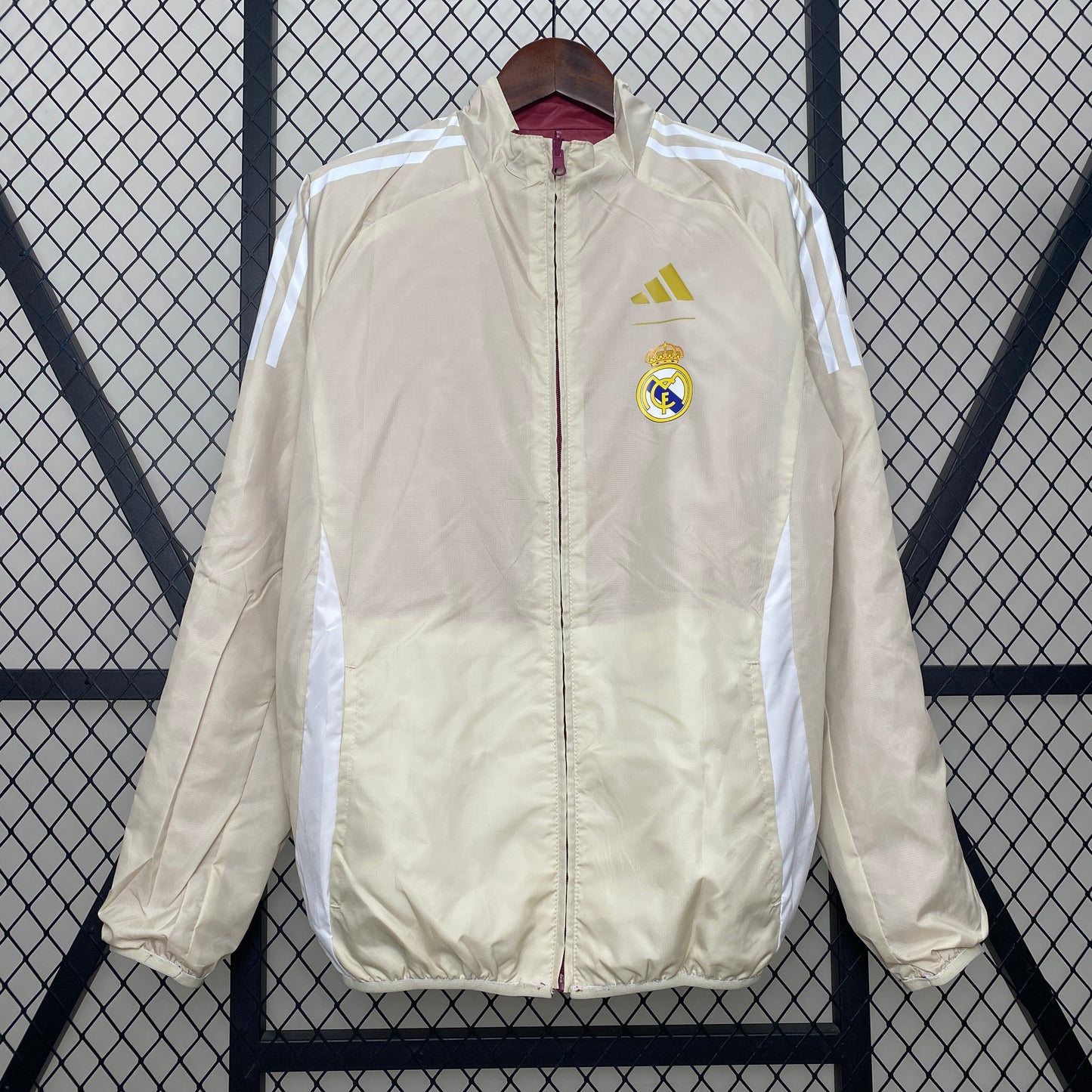24/25 Real Madrid trench coat reversible