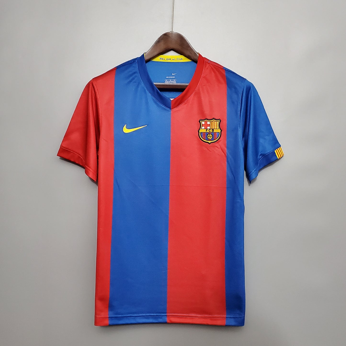 06/07 Barcelona Home Jersey