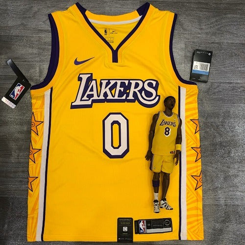 Lakers with stars No. 0 Kuzma