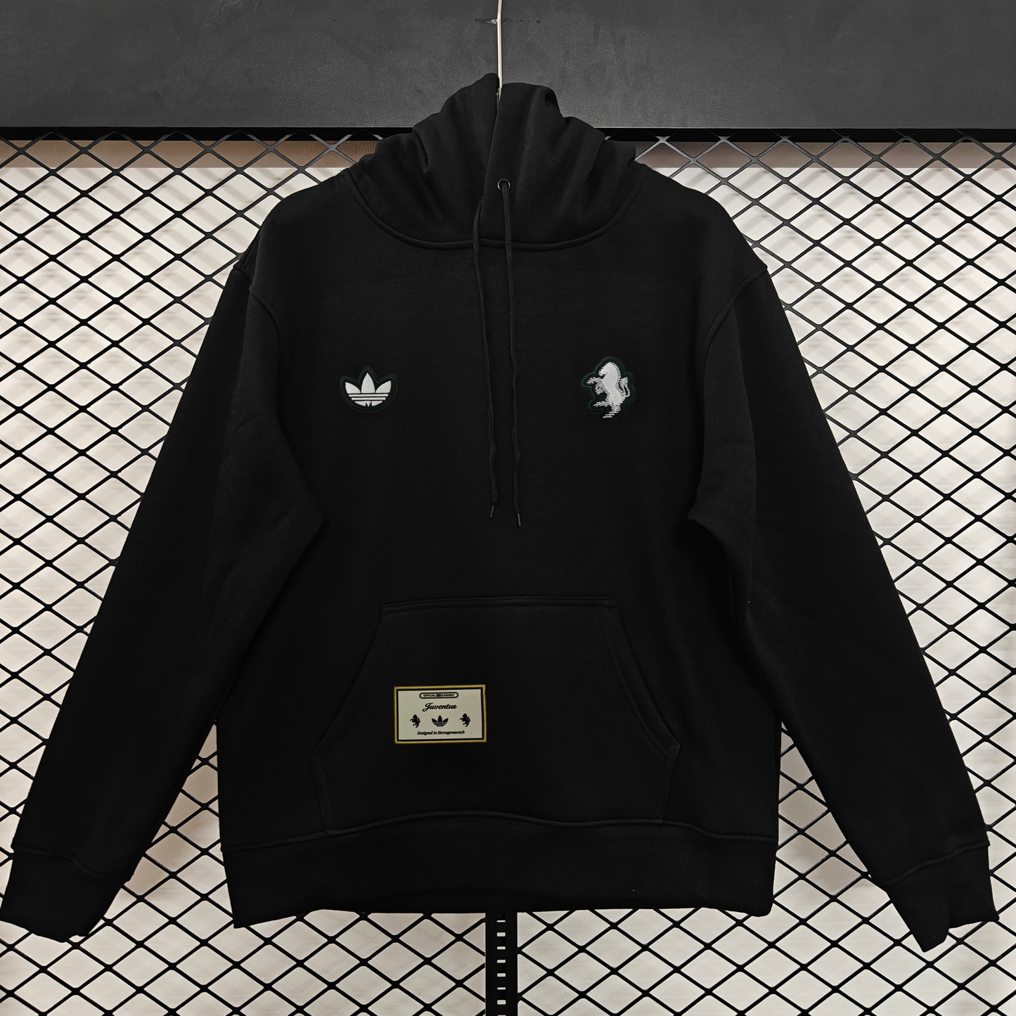 Juventus Hoodie - Black