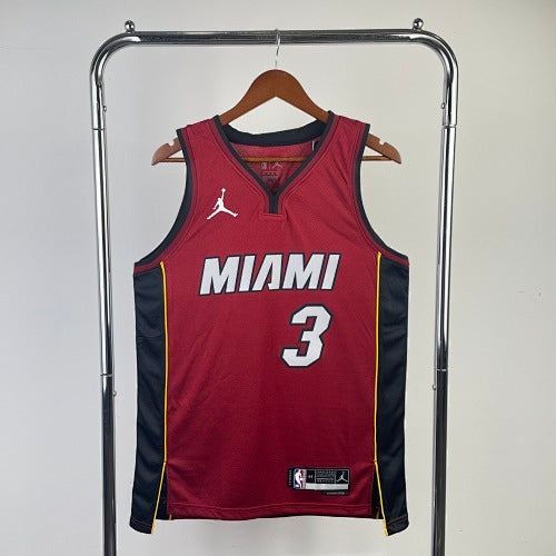 Season 23 Heat Flyers Limited No. 3 Wade