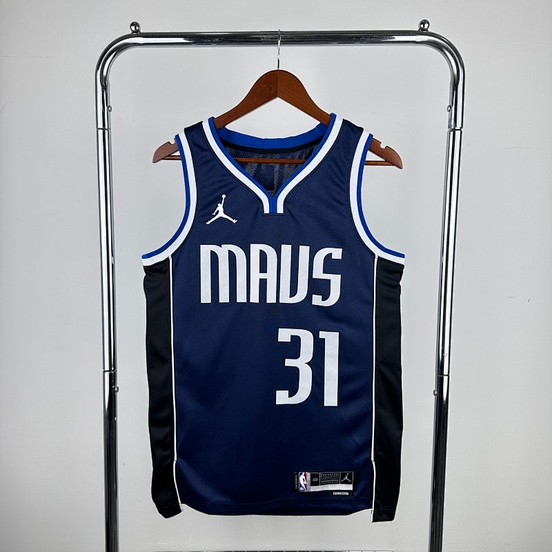 Season 23 Mavericks Flyers Limited No. 31 Thompson