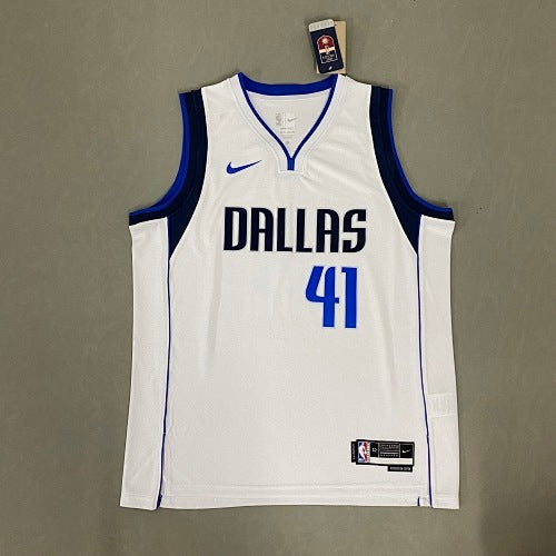 Season 23 Mavericks Home White No. 41 Nowitzki
