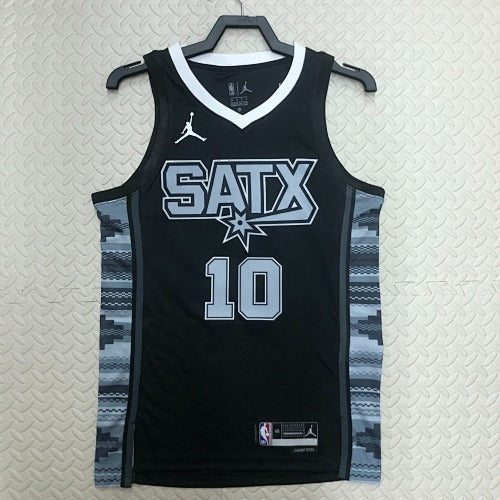 Season 23 Spurs Flyers Limited No. 10 DeRozan