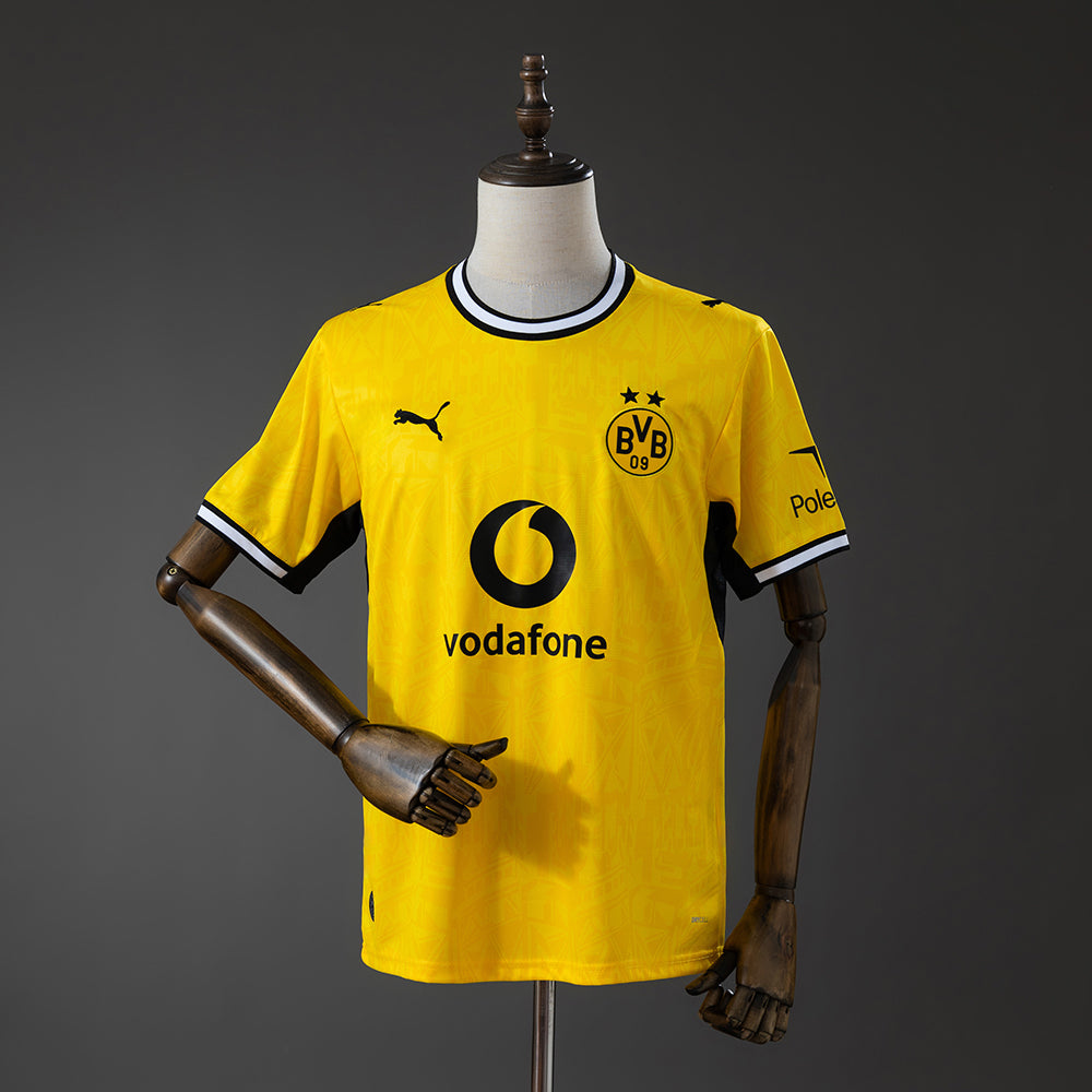 Dortmund Home Kit 26/27