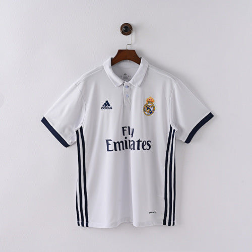 16/17 Real Madrid home court