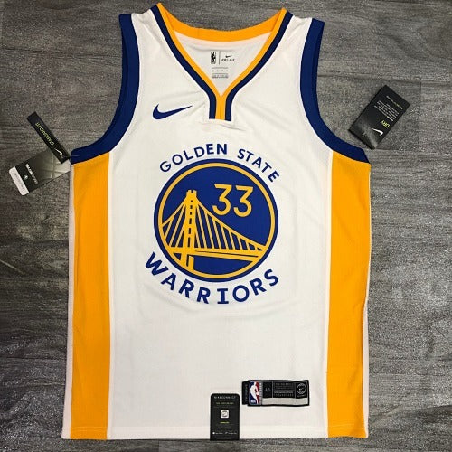 20th Season Warriors V-Neck White No. 33 Wiseman