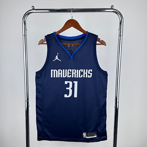 21st Season Mavericks Flyers Limited No. 11 Thompson
