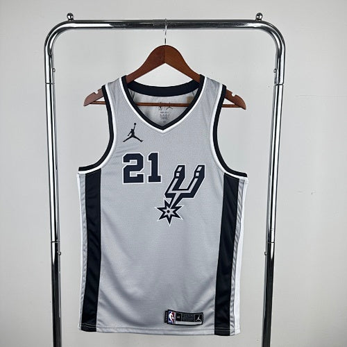 21st Season Spurs Gray Flyers Limited No. 21 Duncan
