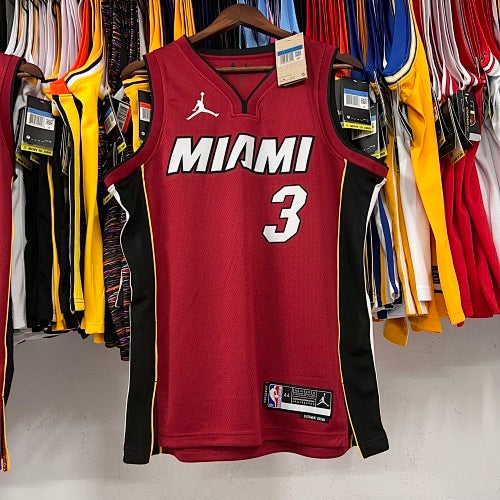 23rd Season Heat Announcement Edition Red No. 3 Wade