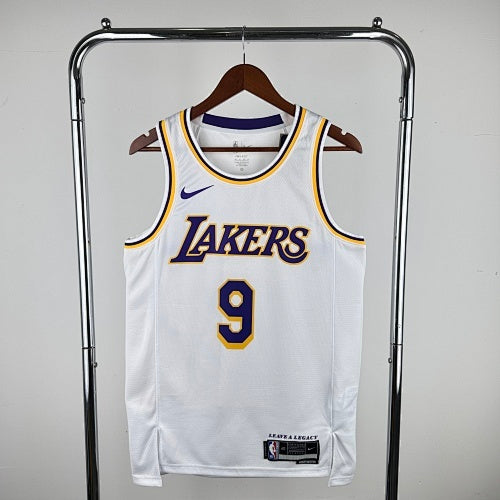 23rd Season Lakers Round Neck White No. 9 Brownie