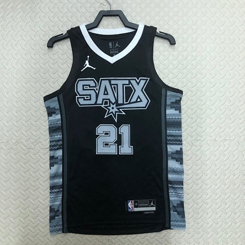 23rd Season Spurs Flyers Limited No. 21 Duncan