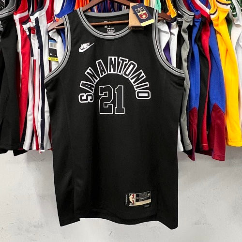 23rd Season Spurs Retro No. 21 Duncan