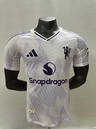 25-26 Manchester United away