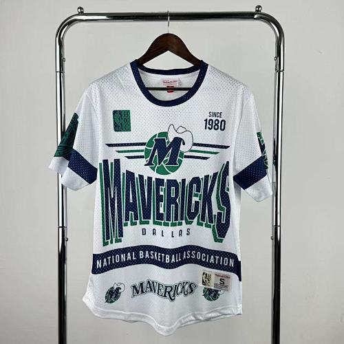 26 MN Retro Short Sleeves Mavericks