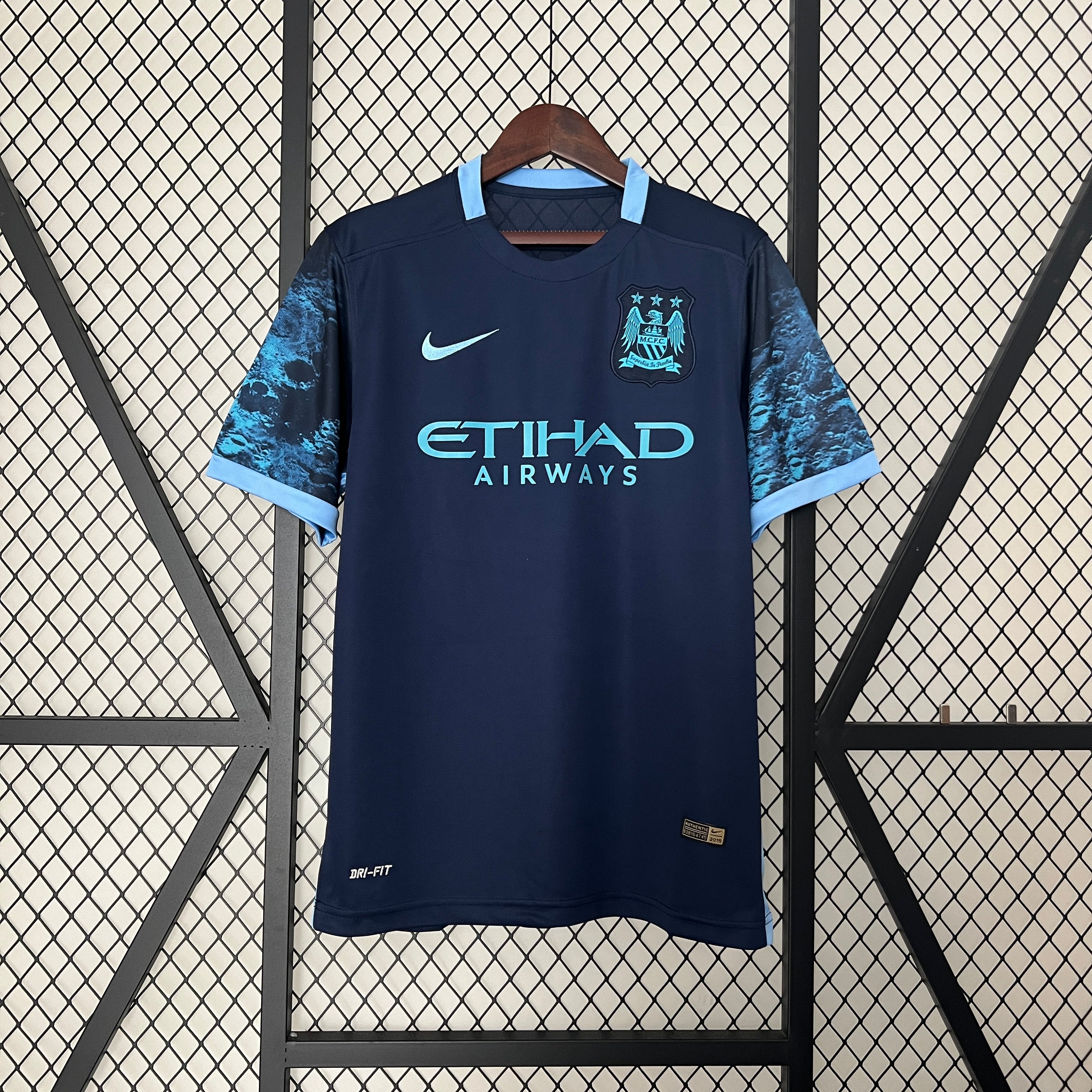 15/16 Manchester City Away Retro Jersey – Sports Fusion Store