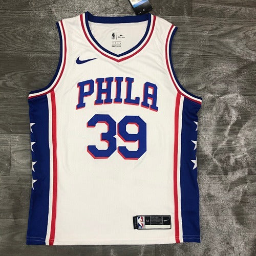 76ers V-neck White No. 39 Howard