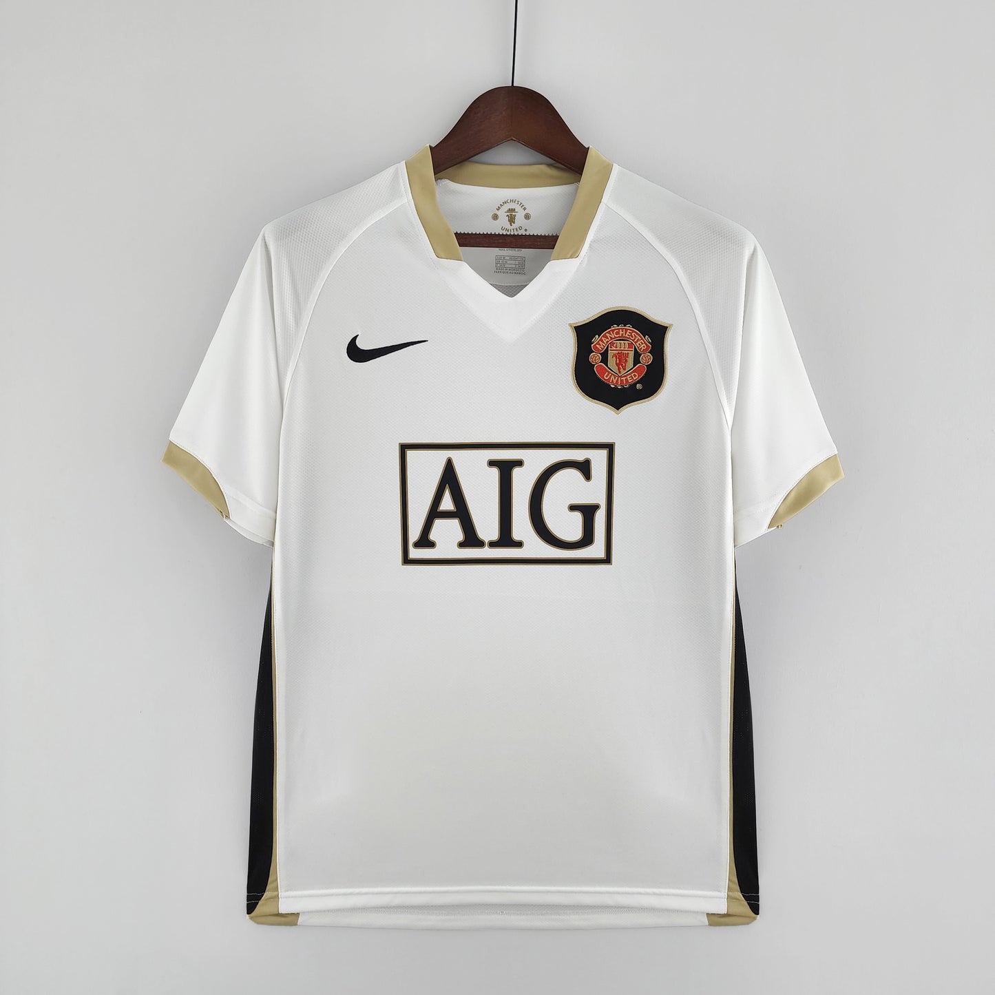 06/07 Manchester United Away Retro Jersey