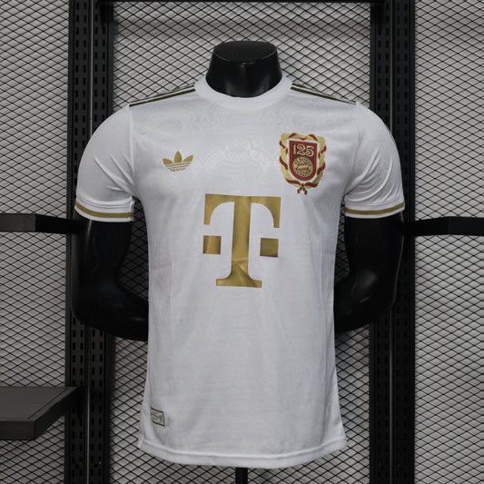 Bayern Munich White 125th anniversary Kit