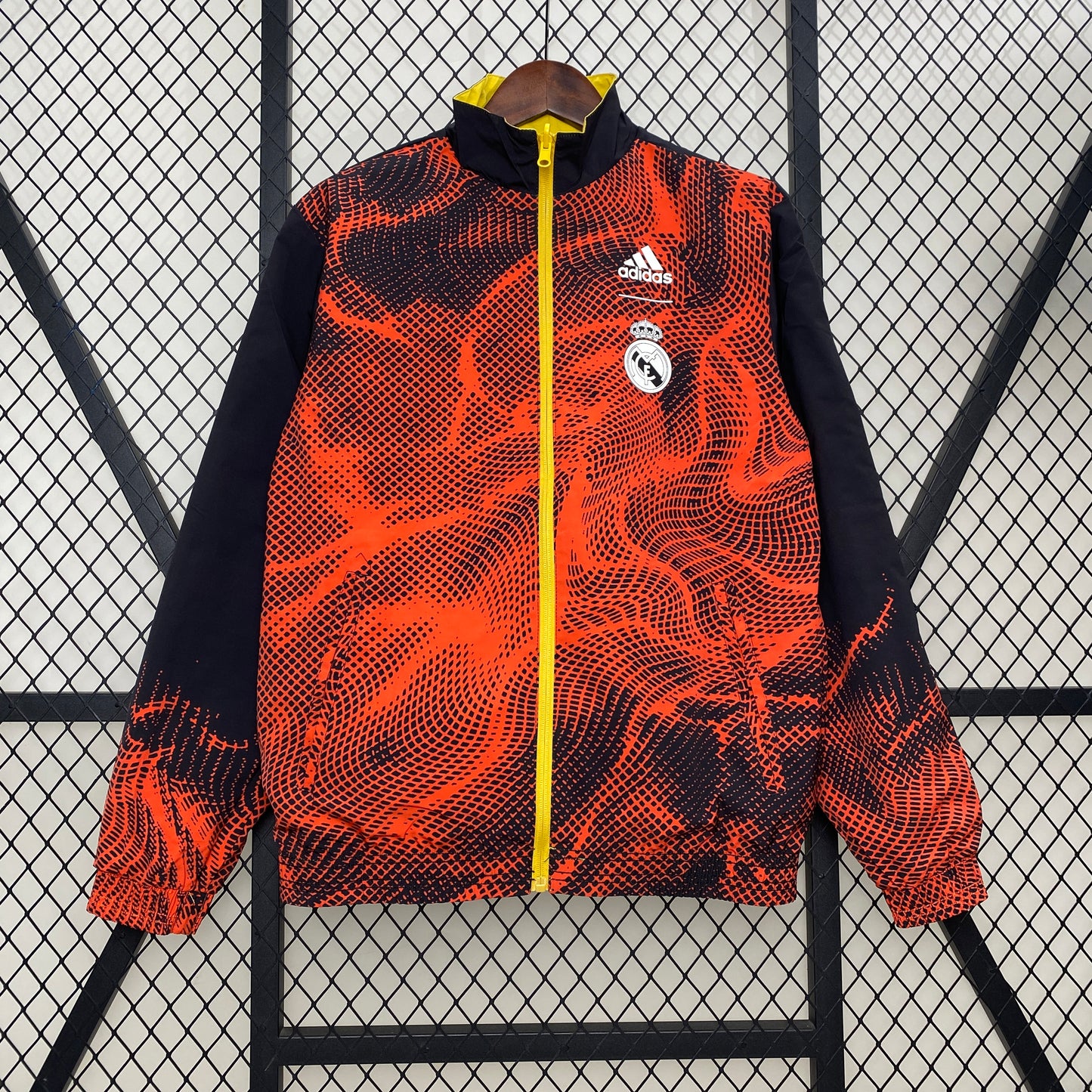 24/25 Real Madrid trench coat reversible