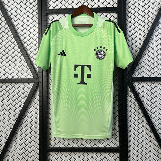 25/26 Bayern Goalkeeper Jersey