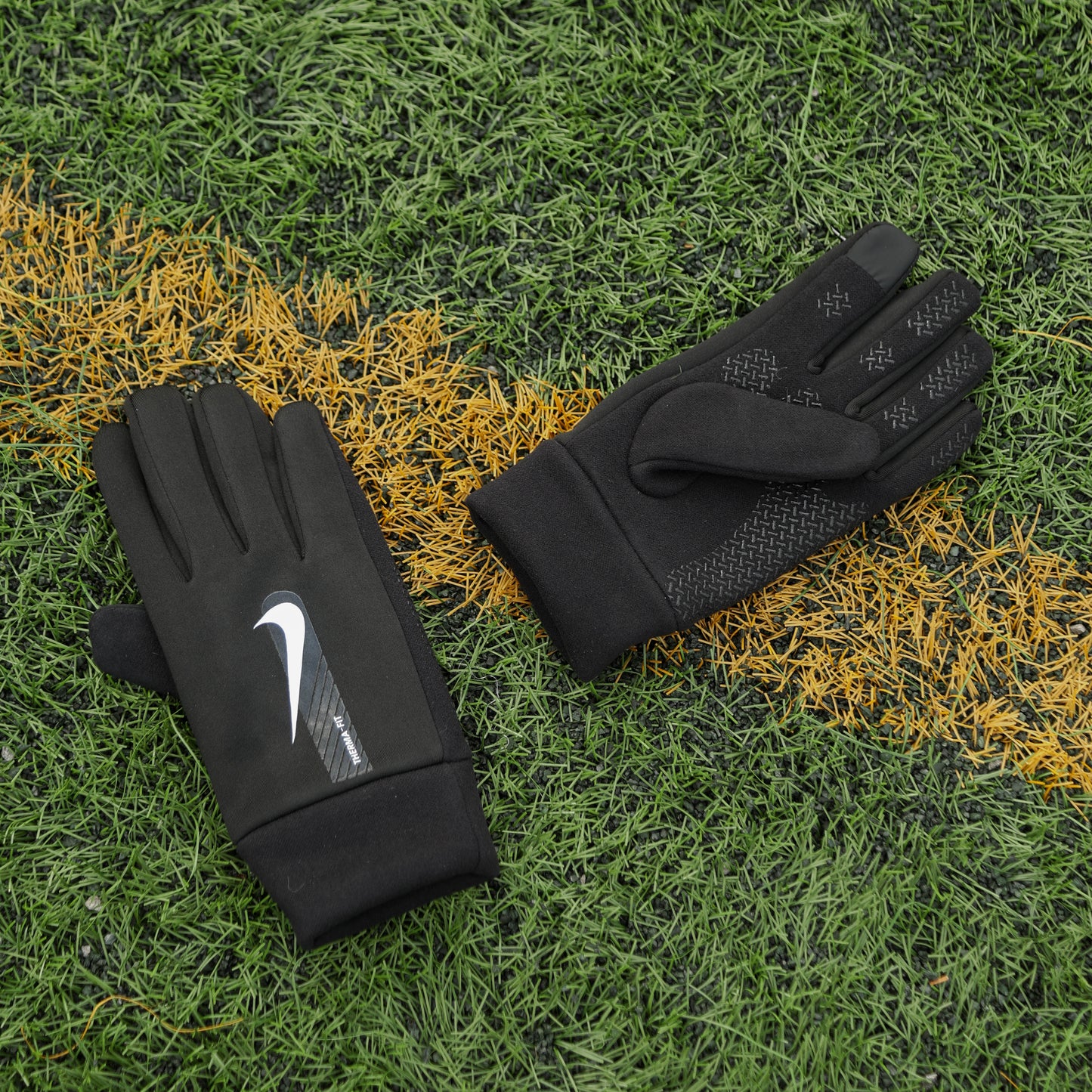 Nike Gloves - Winter