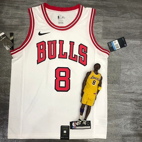 Bulls crew neck white No. 8 LaVine
