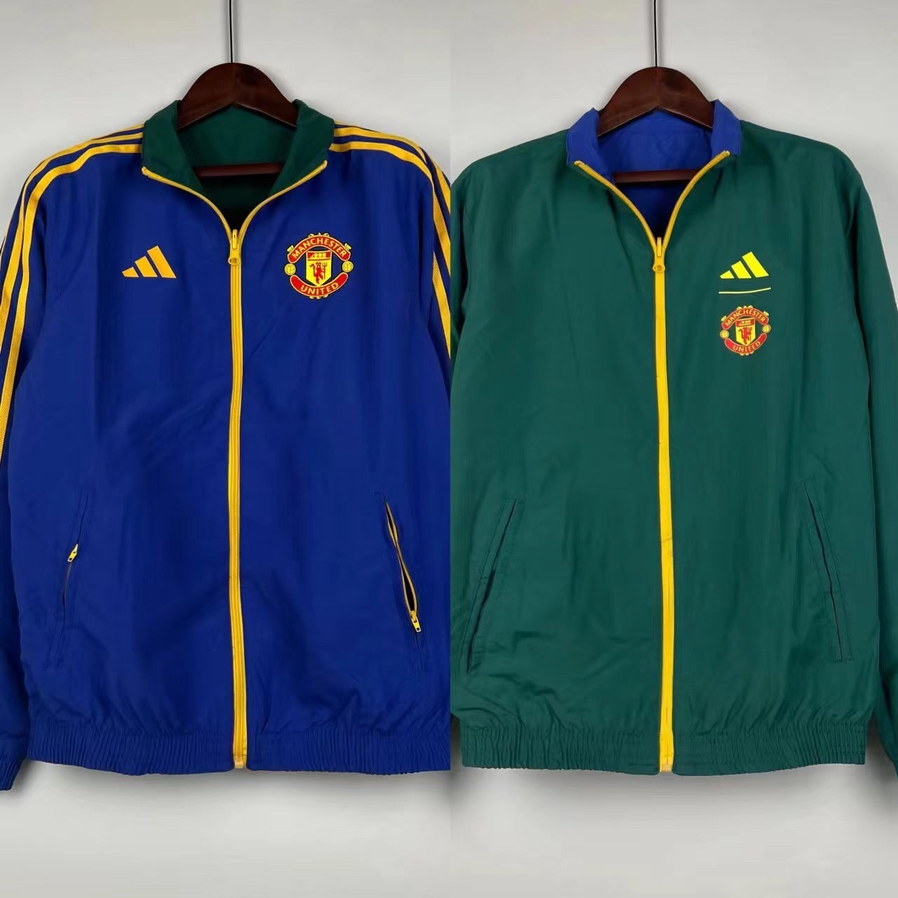 Manchester United Reversible Windbreaker