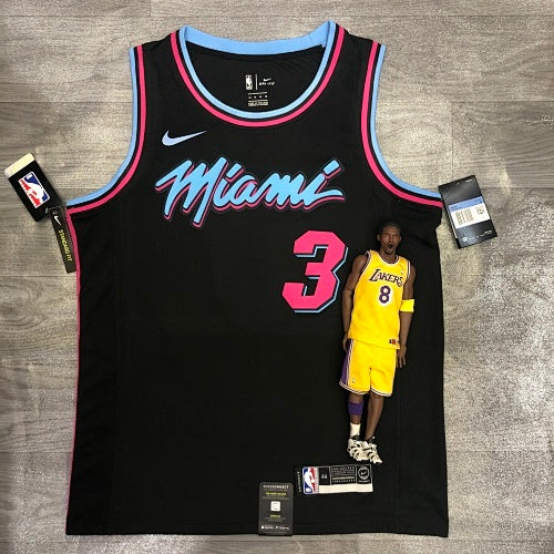 Heat crew neck black No. 3 Wade