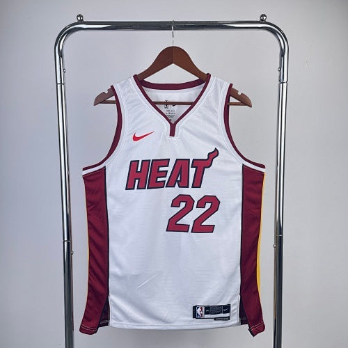 Heat V-neck White No. 22 Butler