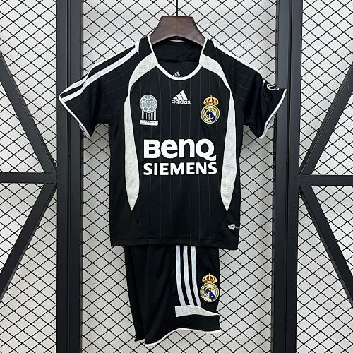 kids Real Madrid 06/07 away