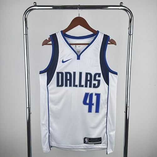 Mavericks White No. 41 Nowitzki