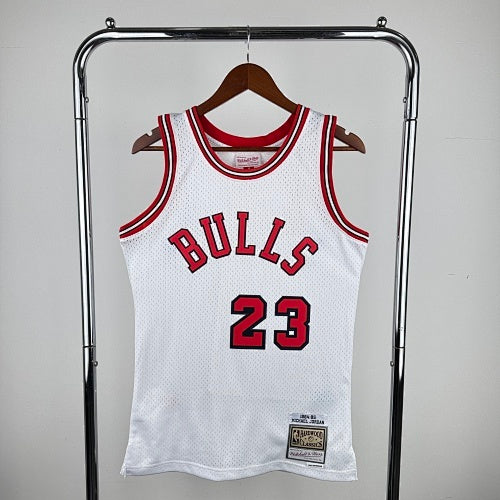 MN hot-pressed retro jersey: SW Bulls 84/85 season rookie white No. 23 Jordan