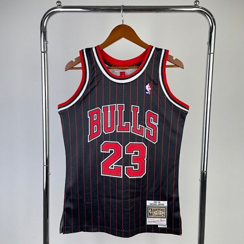 MN hot-pressed retro jersey: SW Bulls 96 season black stripes No. 23 Jordan