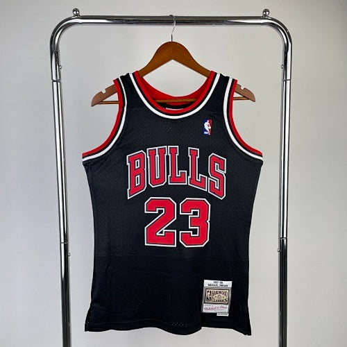 MN hot-pressed retro jersey: SW Bulls 98 season black No. 23 Jordan