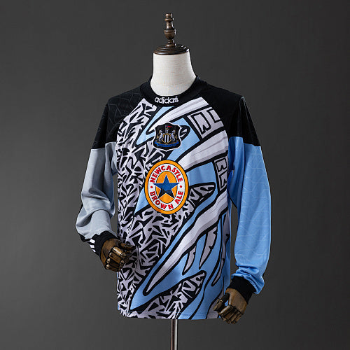 Newcastle United 95/96 Goalkeeper Long Sleeve Retro Jersey