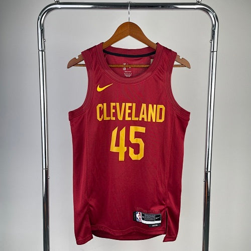 No. 45 Mitchell in Cavaliers away game in 2023 season