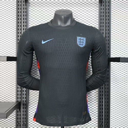 Player:England black long sleeves